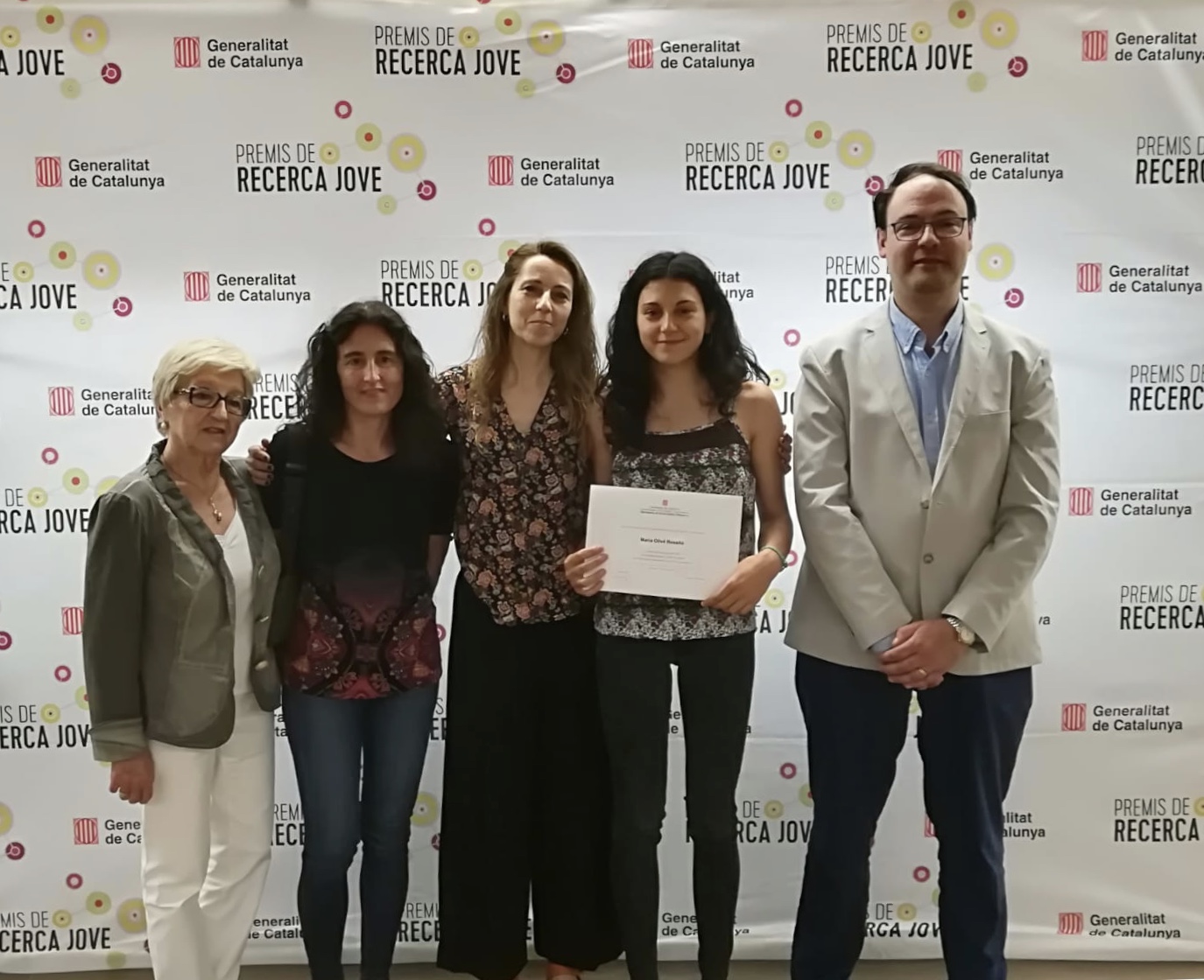 PRJ MARIA OLIVÉ 2 FAMÍLIA