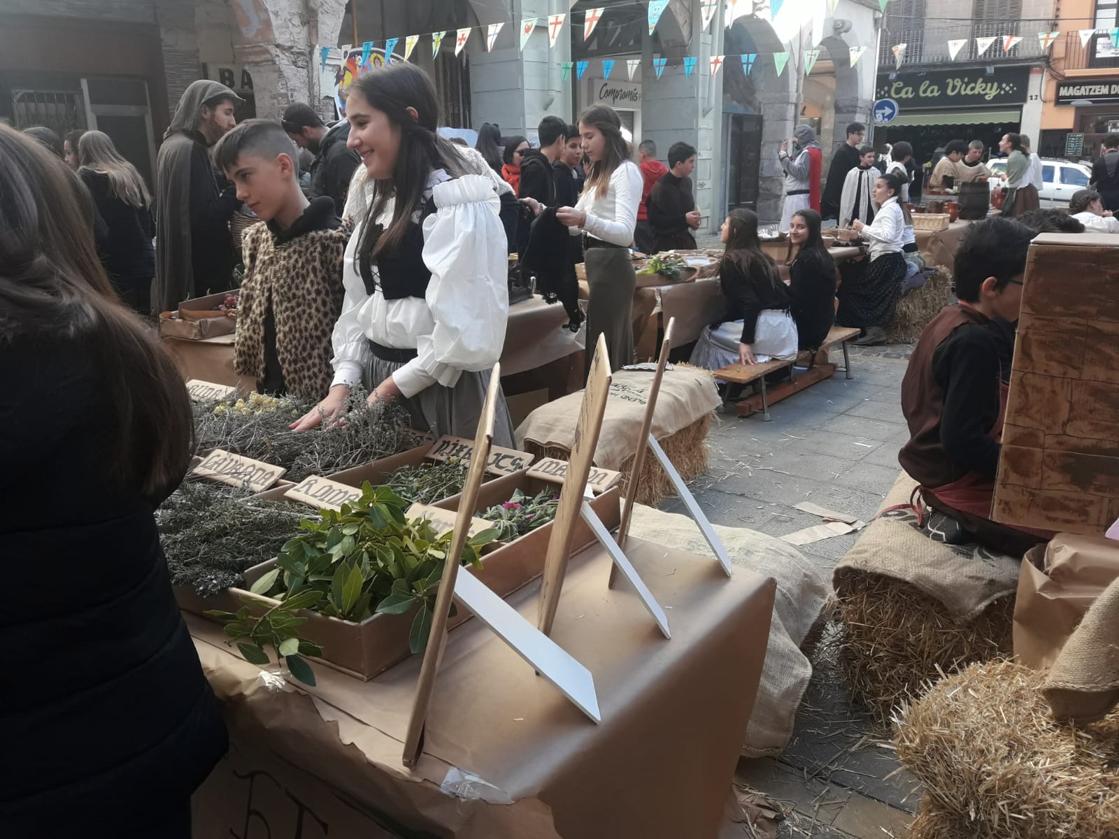 EDAT MITJANA RECREACIÓ 1