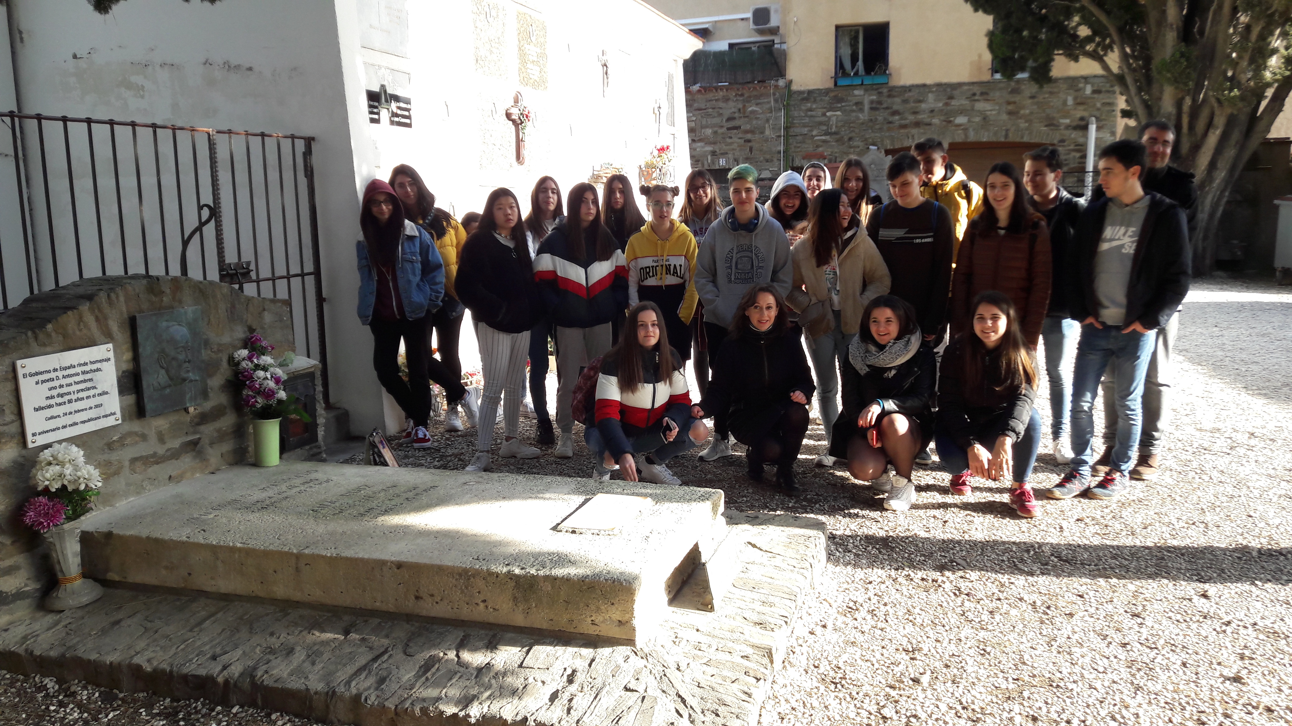 FRANCÈS Tomba Antonio Machado 2