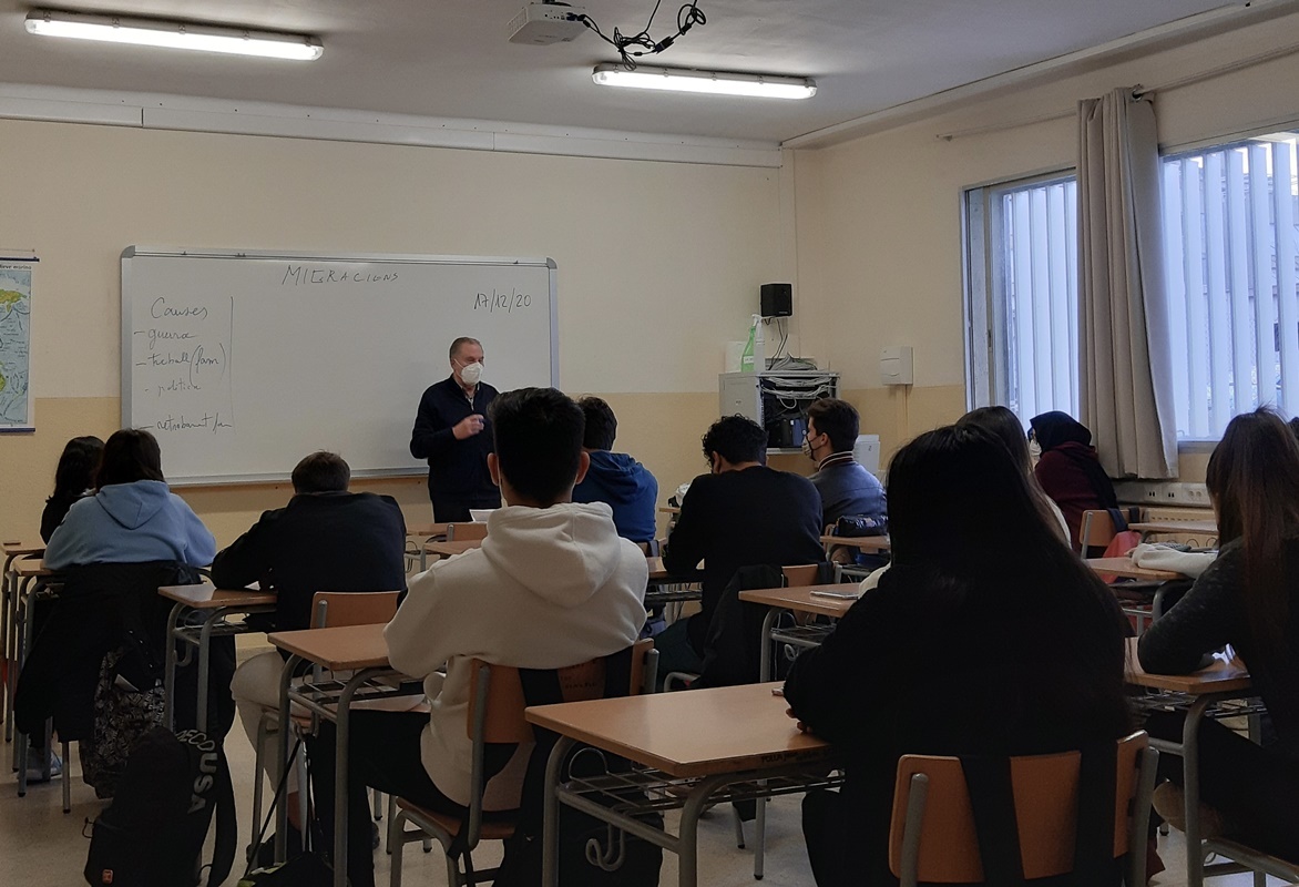 2020 12 17 1 bat migrants2