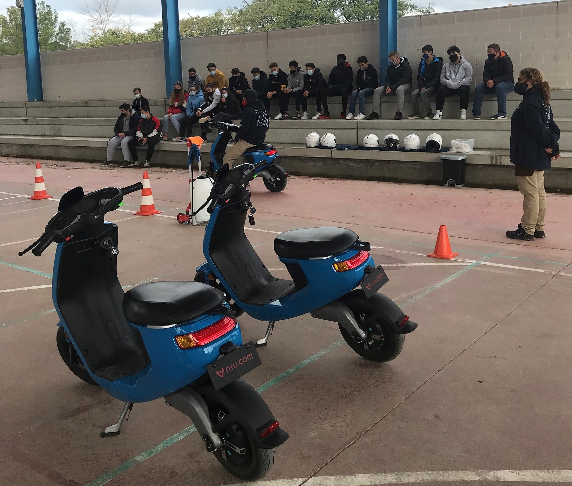 2020 12 18 MOTOS def