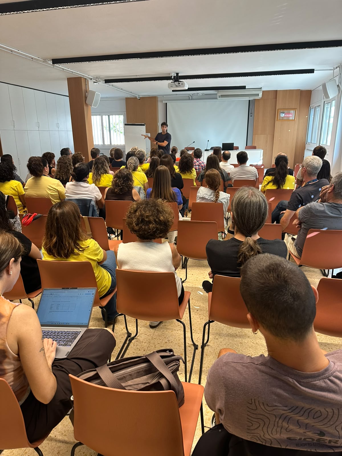 Educar també és cuidar les emocions: formació per als equips docents d’ESO i Batxillerat