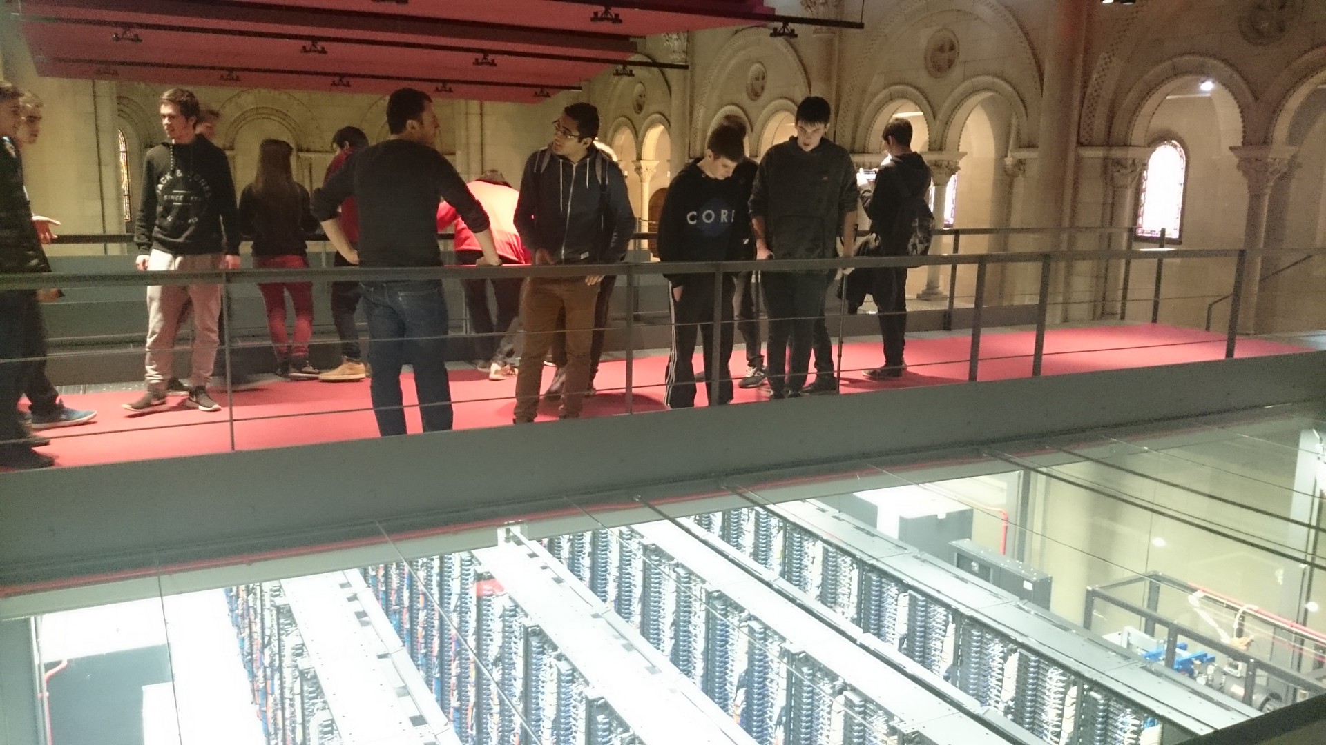 MANENOSTRUM 2016 2 Copy