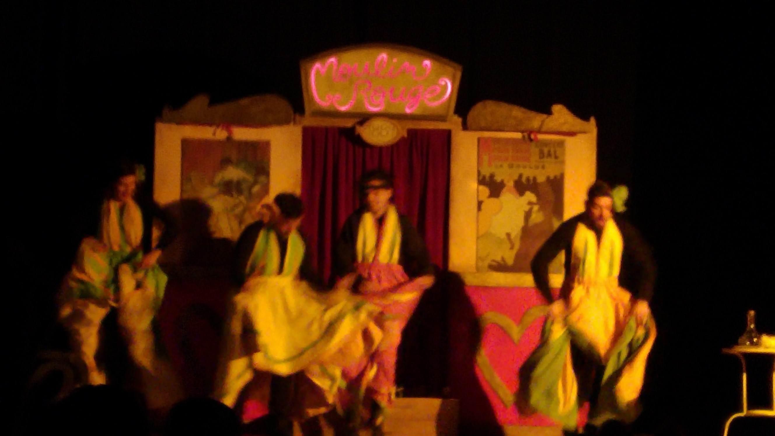 TEATRE EN FRANCÈS Copiar