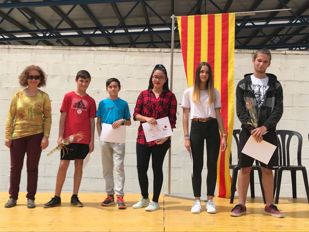 SANT JORDI CASTE POE