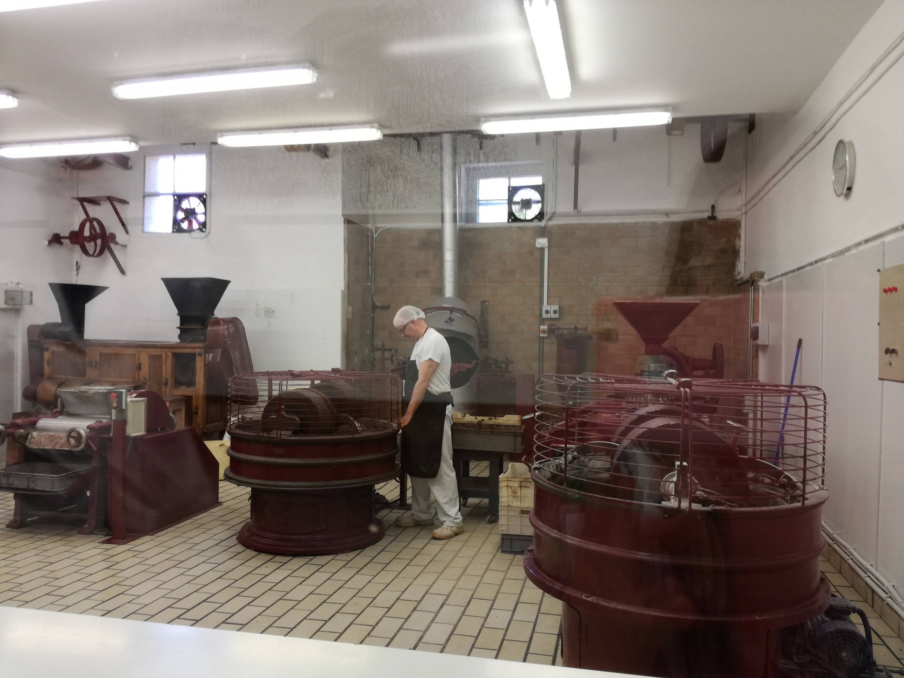 torrons vicens xocolata a la pedra