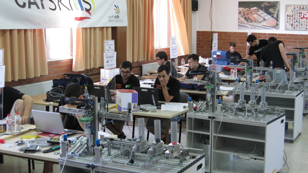 03 CatSkills Mecatronica 2014 Copy